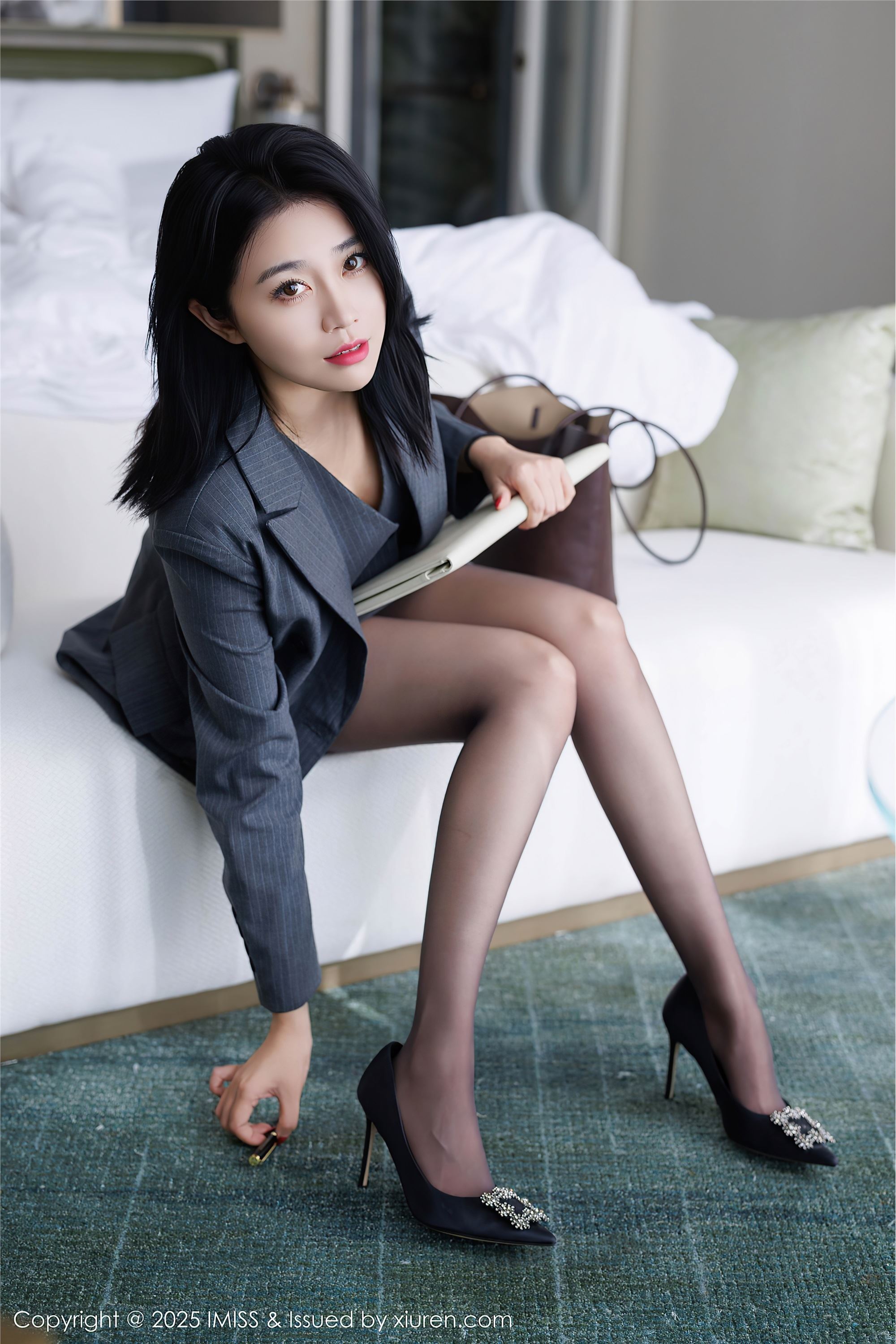 IMiss爱蜜社 2025.03.19 VOL.787 许诺Sabrina